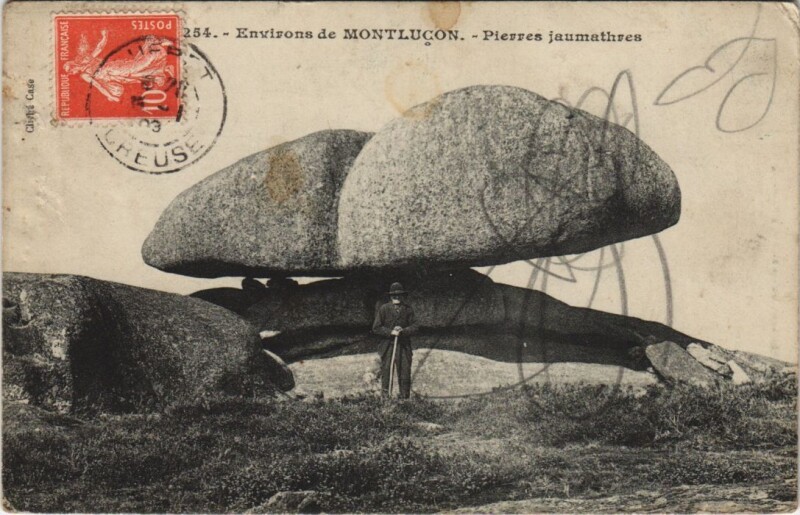 Carte postale ancienne Montlucon Environs - Pierres Jaumathres