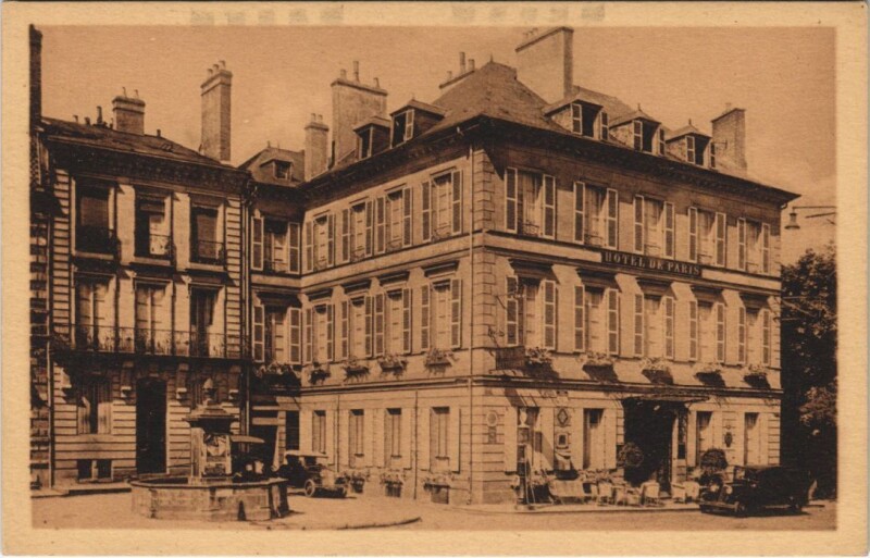 Carte postale ancienne Moulins L'Hotel de Paris à Moulins