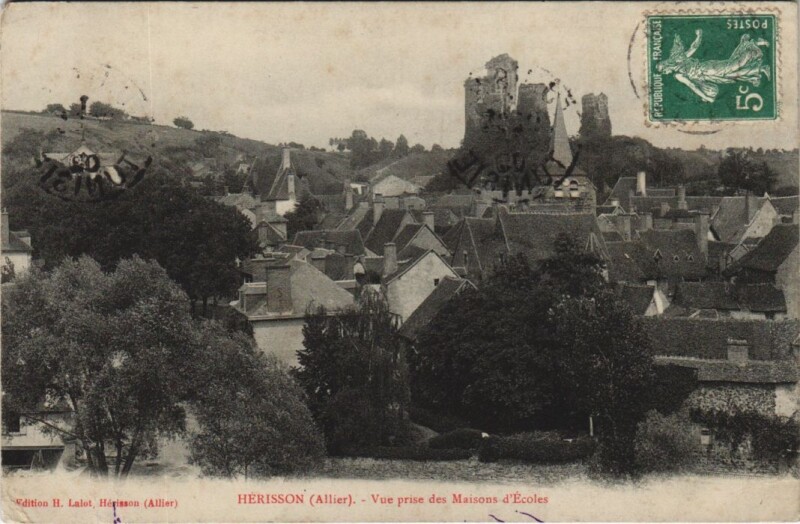 Carte postale ancienne Herisson Vue prise des Maisons d'Ecoles
