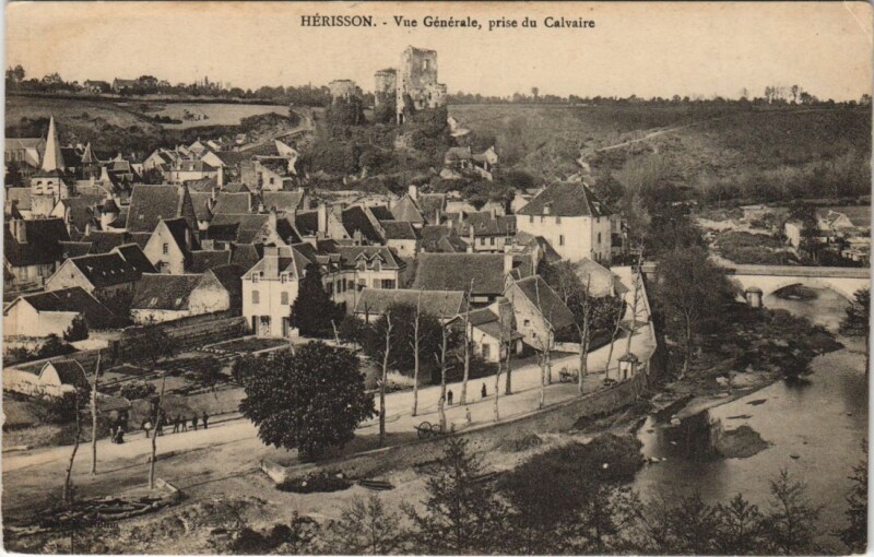 Carte postale ancienne Herisson Vue Generale prise du Calvaire
