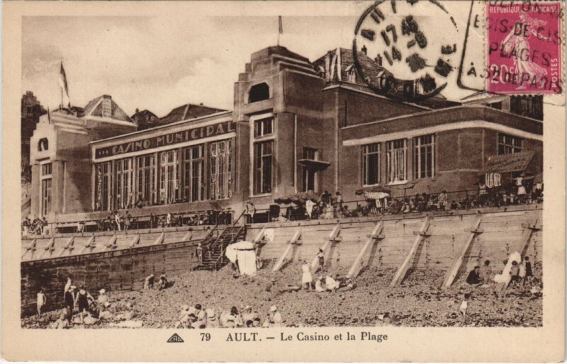 Carte postale ancienne Ault Le Casino et la Plage