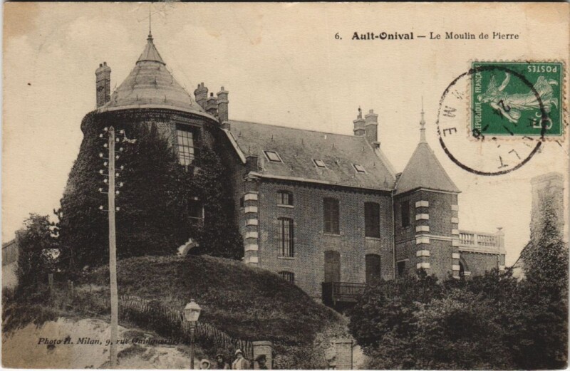 Carte postale ancienne Ault Moulin de Pierre