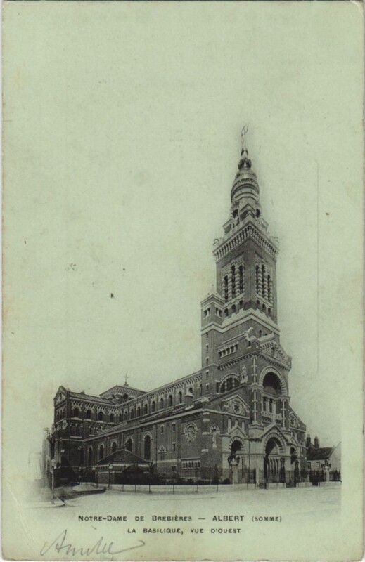 Carte postale ancienne Albert Basilique Notre-Dame de Brebieres à Albert