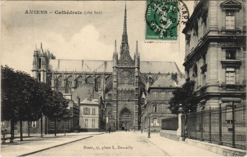 Carte postale ancienne Amiens La Cathedrale à Amiens