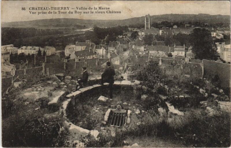 Carte postale ancienne Chateau-Thierry Vallee de La Marne