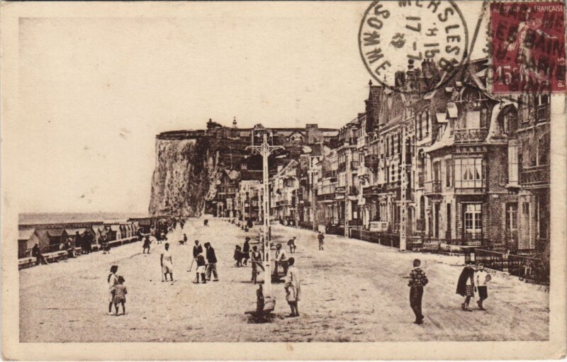 Carte postale ancienne Mers-Les-Bains l'Esplanade à Mers-les-Bains