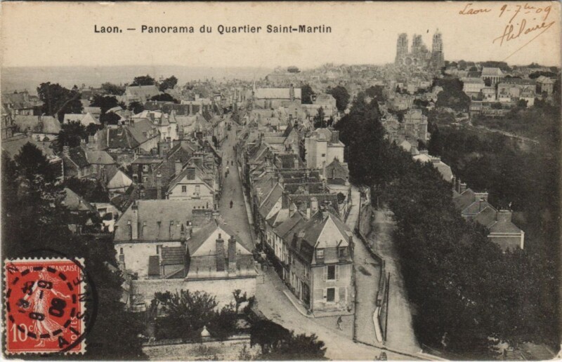 Carte postale ancienne Laon Panorama du quartier Saint-martin