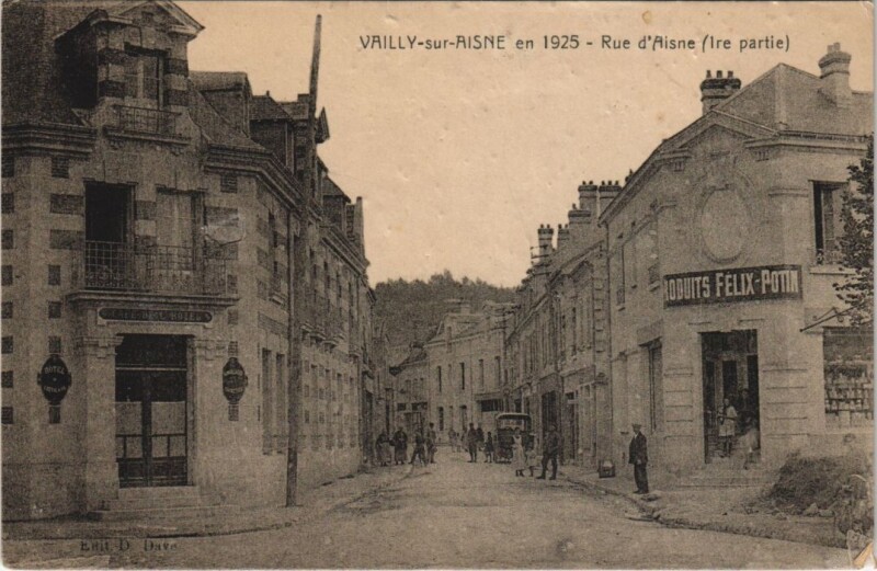 Carte postale ancienne Vailly-sur-Aisne Rue d'Aisne à Vailly-sur-Aisne