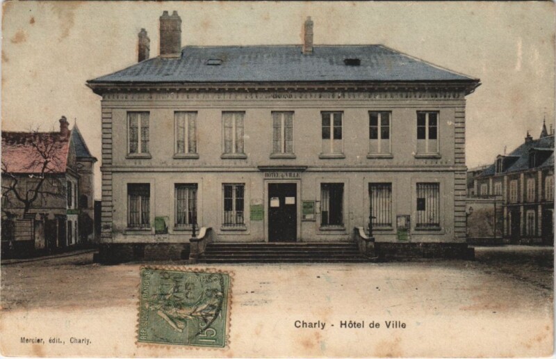 Carte postale ancienne Charly Hotel de ville à Harly