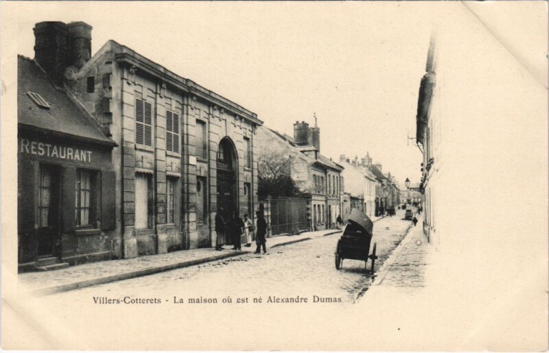 Carte postale ancienne Villers-Cotterets La maison ou est ne alexandre dumas