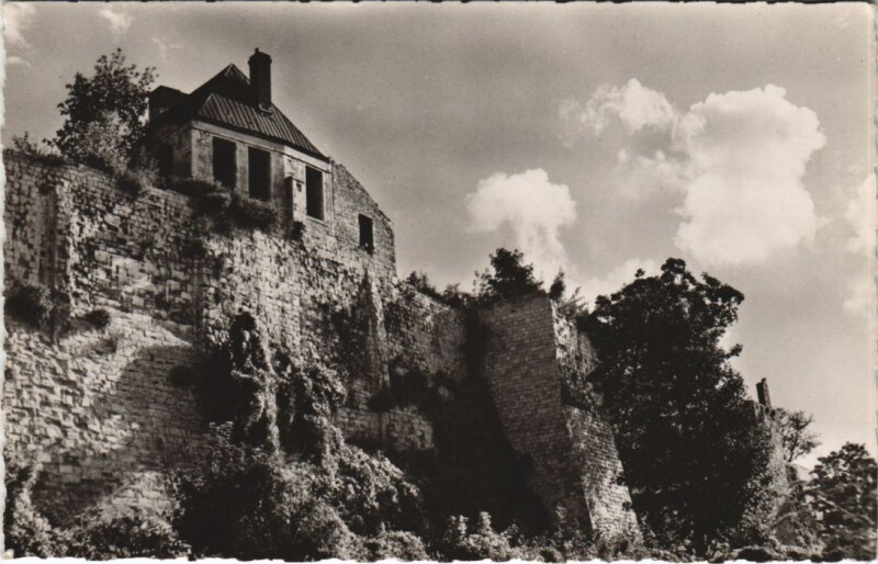 Carte postale ancienne Caen Enceinte du Chateau