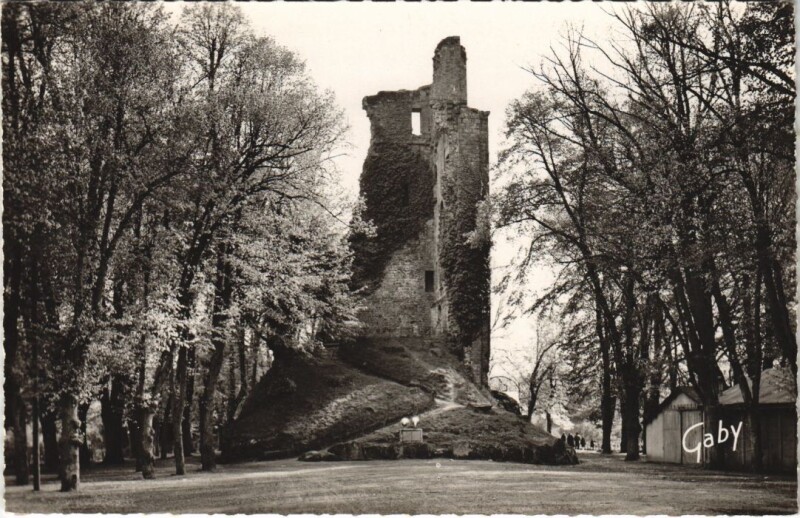 Carte postale ancienne Vire Le Donjon