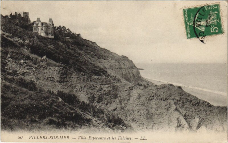 Carte postale ancienne Villers-sur-Mer Villa Esperanza et les Falaises à Falaise