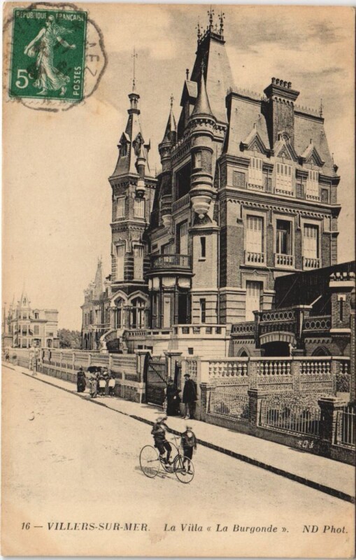 Carte postale ancienne Villers-sur-Mer La Villa La Burgonde à Villers-sur-Mer