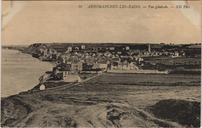 Carte postale ancienne Arromanches-les-Bains Vue Generale à Arromanches-les-Bains