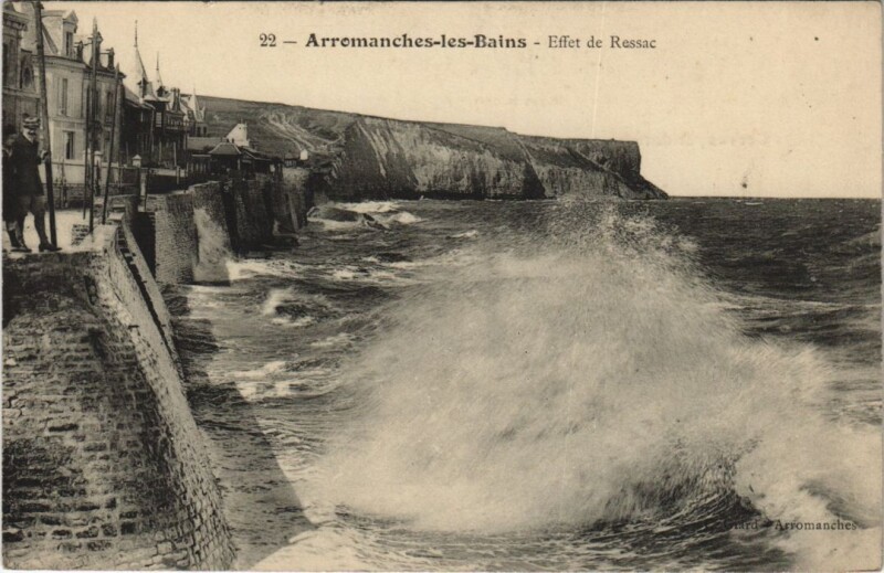 Carte postale ancienne Arromanches-les-Bains Effet de Ressac à Arromanches-les-Bains