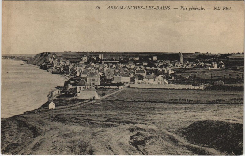 Carte postale ancienne Arromanches-les-Bains Vue Generale à Arromanches-les-Bains