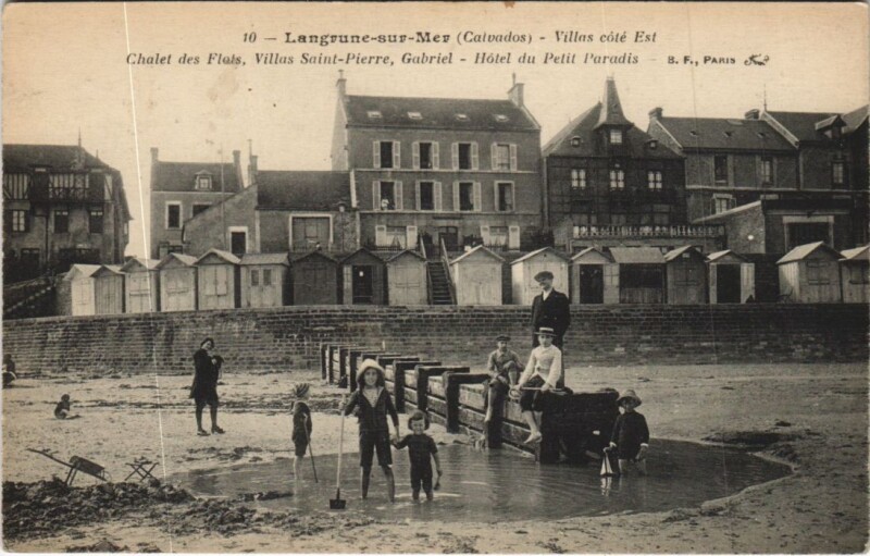 Carte postale ancienne Langrune-sur-Mer Villas Cote Est à Langrune-sur-Mer
