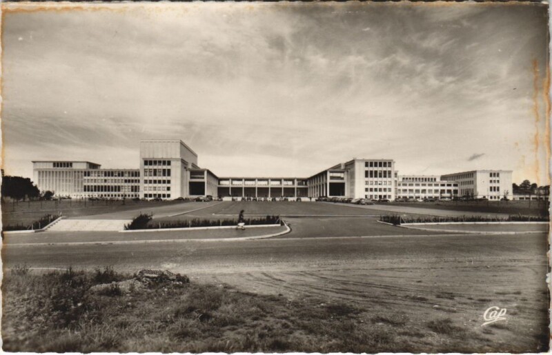 Carte postale ancienne Caen L'Universite