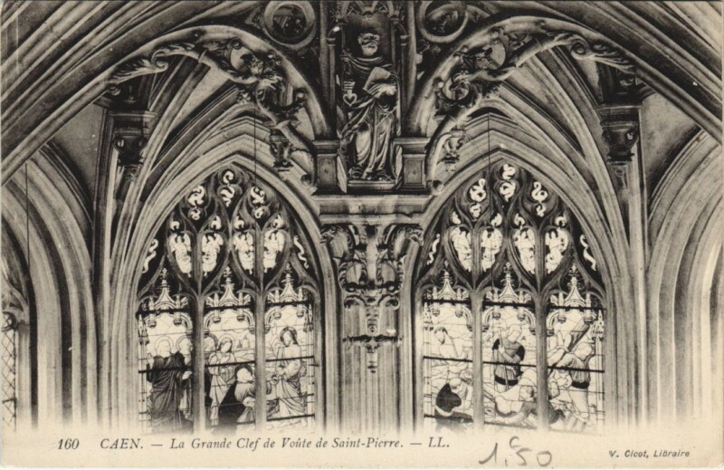 Carte postale ancienne Caen La Grande Clef de Voute de Saint-Pierre