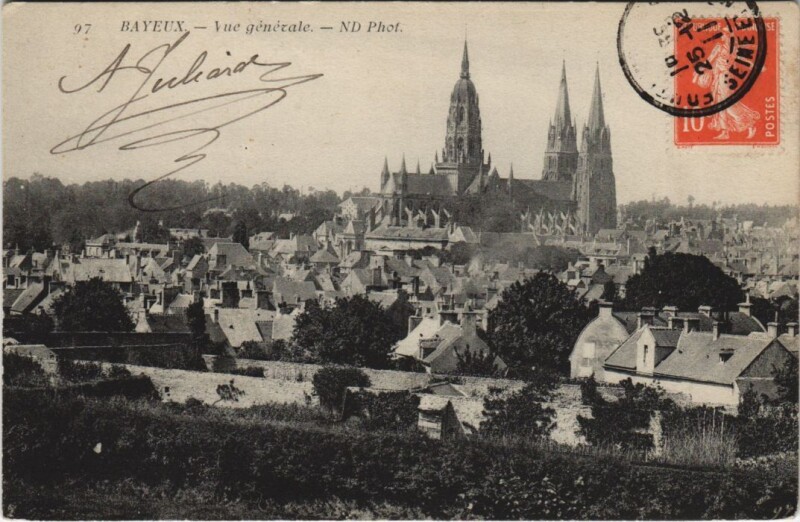 Carte postale ancienne Bayeux Vue Generale à Bayeux