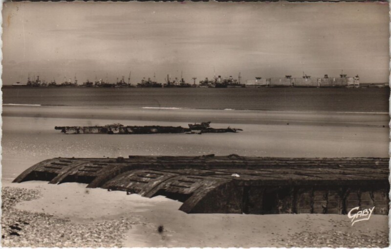 Carte postale ancienne Vierville-sur-Mer Saint-Laurent-sur-Mer - Omaha-Beach à Saint-Laurent-sur-Mer