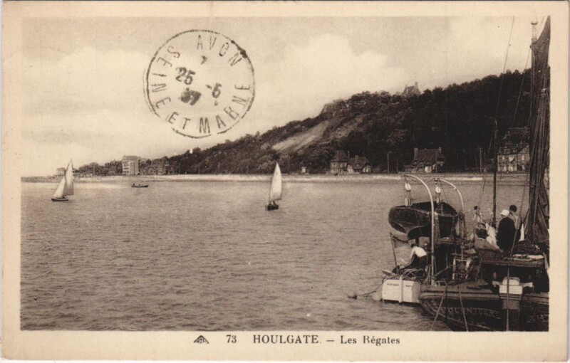Carte postale ancienne Houlgate Les Regates à Houlgate
