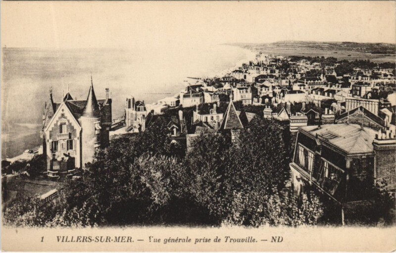 Carte postale ancienne Villers-sur-Mer Vue Generale prise de Trouville à Villers-sur-Mer