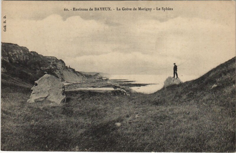 Carte postale ancienne Bayeux Environs - La greve de Marigny - Le Sphinx à Bayeux
