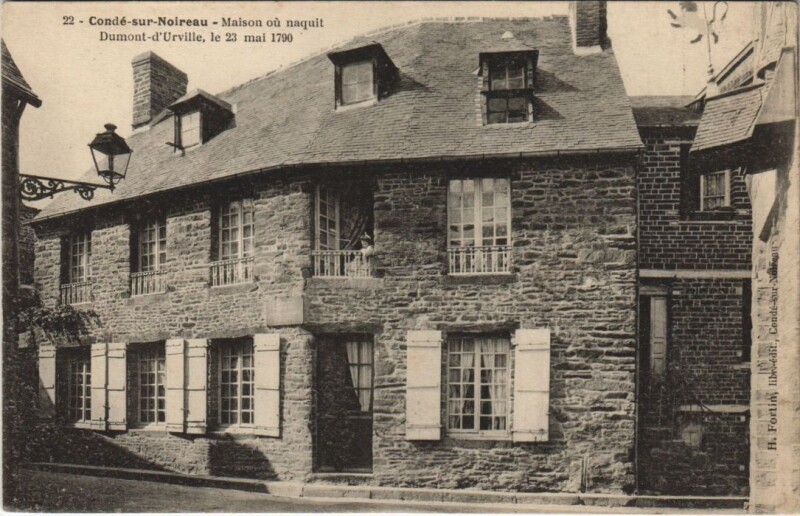 Carte postale ancienne Conde-sur-Noireau Maison du Naquit Dumont-d'Urville à Urville