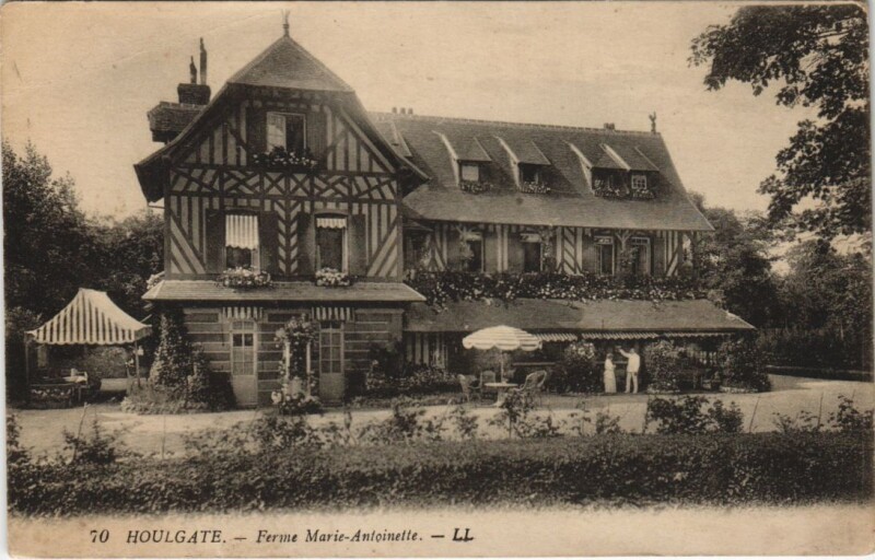 Carte postale ancienne Houlgate Ferme Marie-Antoinette à Houlgate