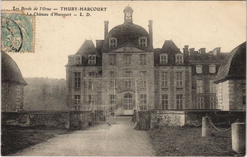 Carte postale ancienne Thury-Harcourt Le Chateau d'Harcourt