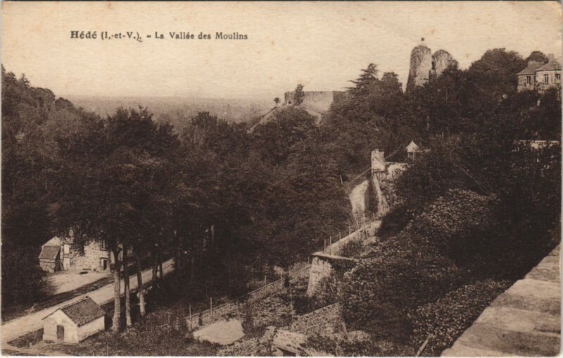 Carte postale ancienne Hede La Vallee des Moulins à Moulins