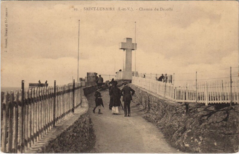 Carte postale ancienne Saint-Lunaire Chemin de Decolle à Saint-Lunaire