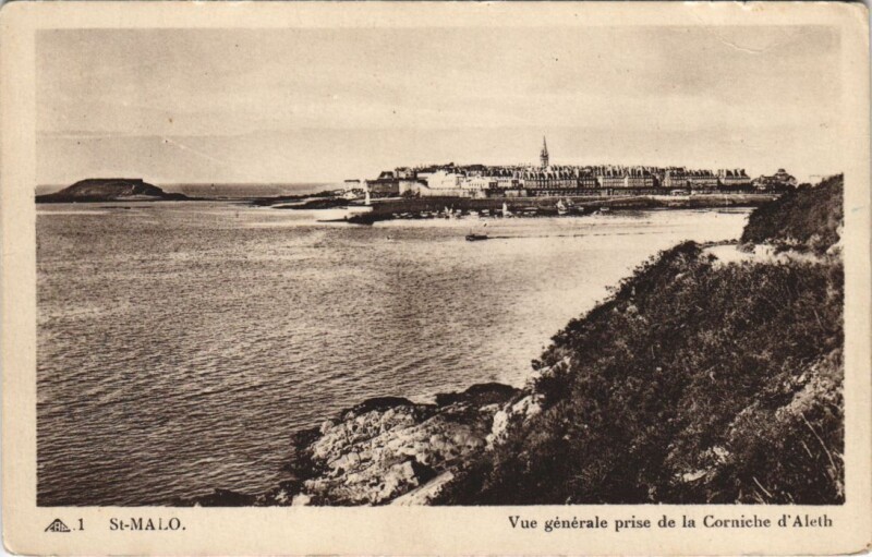 Carte postale ancienne Saint-Malo Vue Generale à Saint-Malo