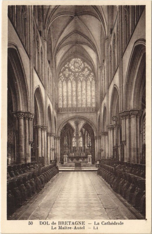 Carte postale ancienne Dol-de-Bretagne La Cathedrale - Le Maitre-Autel à Dol-de-Bretagne