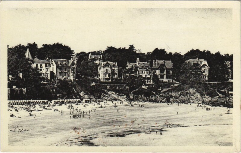 Carte postale ancienne Saint-Lunaire Les Villas à Saint-Lunaire