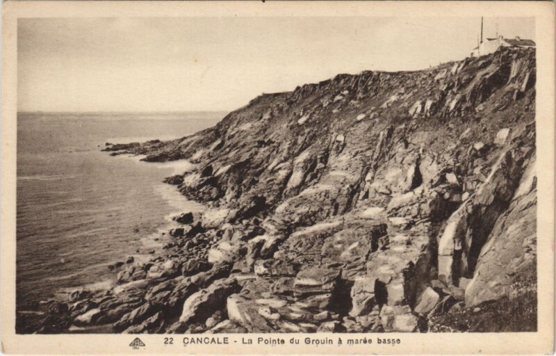 Carte postale ancienne Cancale La Pointe du Grouin a Maree Basse à Cancale