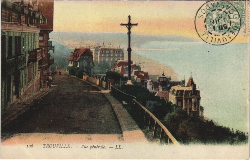 Carte postale ancienne Trouville vue generale
