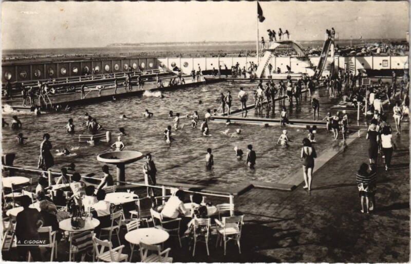 Carte postale ancienne Trouville La Piscine