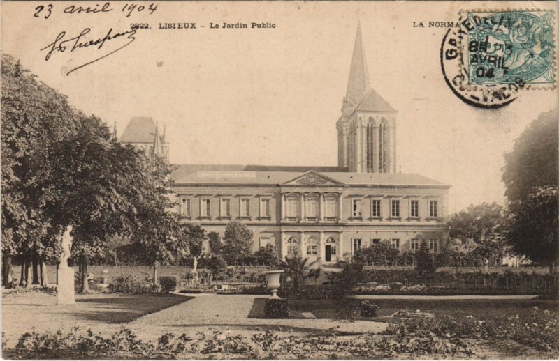 Carte postale ancienne Lisieux Le Jardin Public à Lisieux