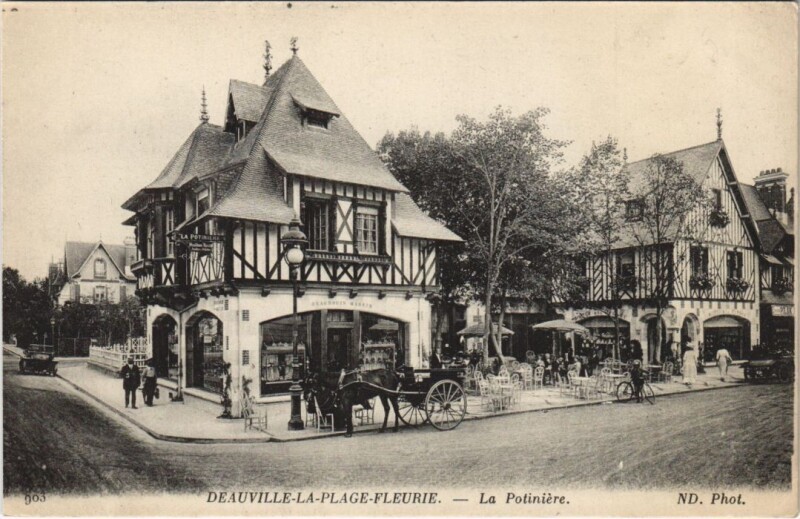Carte postale ancienne Deauville La Potiniere à Deauville