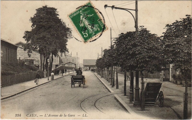 Carte postale ancienne Caen Avenue de la Gare
