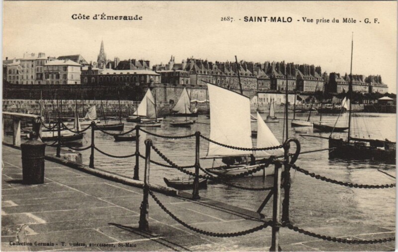 Carte postale ancienne Saint Malo vue prise du Mole à Saint-Malo