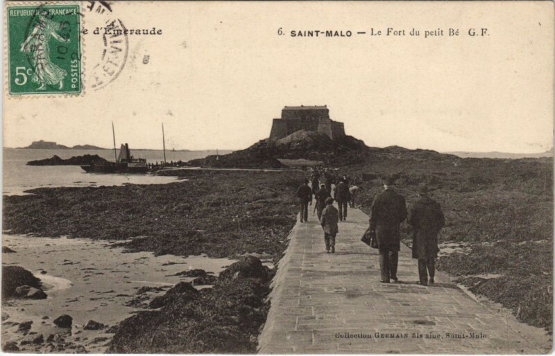 Carte postale ancienne Saint Malo Fort du petit Be à Saint-Malo