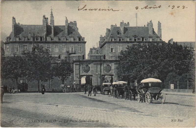 Carte postale ancienne Saint Malo Porte Saint Vincent à Saint-Malo