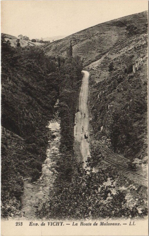Carte postale ancienne Route de Malavaux