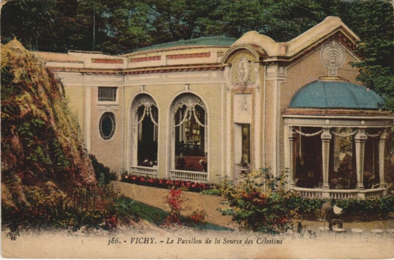 Carte postale ancienne Vichy Pavillon de la Source des Celestins à Vichy