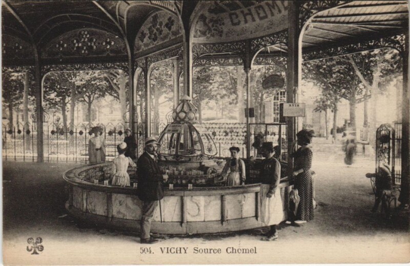 Carte postale ancienne Vichy Source Chomel à Vichy