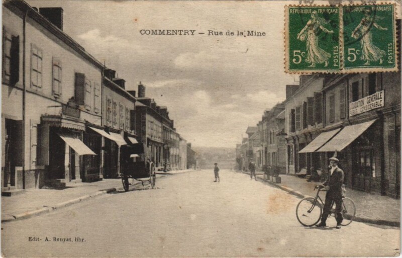 Carte postale ancienne Commentry Rue de la Mine à Commentry